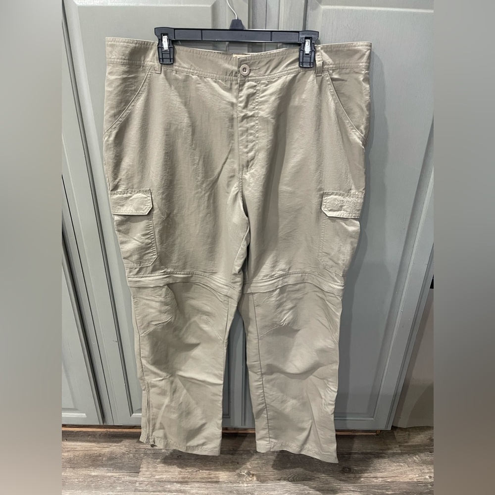 RedHead Men's Khaki Cargo Pants